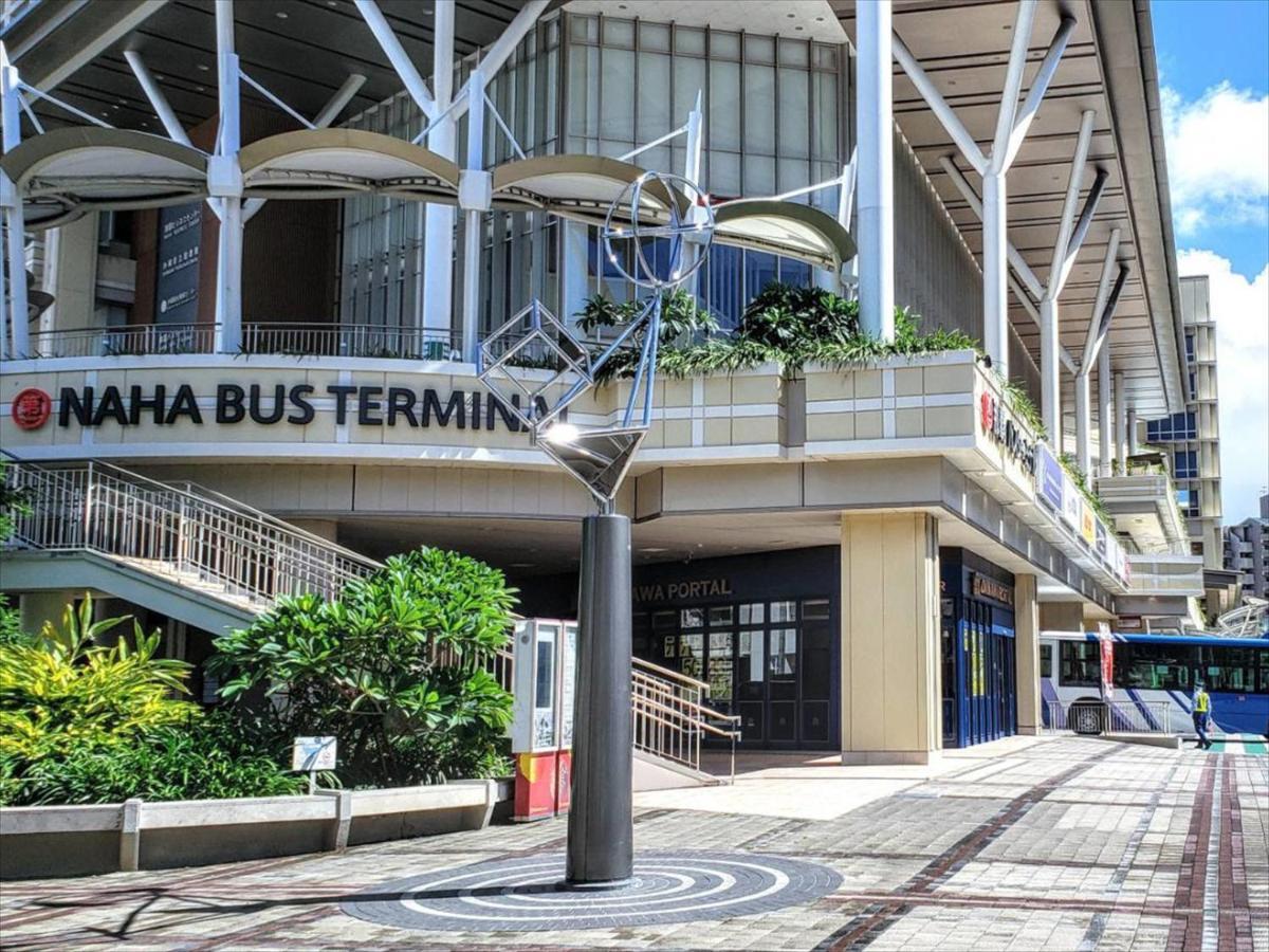 かりゆしコンドミニアムリゾート那覇スカイリビングホテル旭橋駅前 Naha Exterior photo