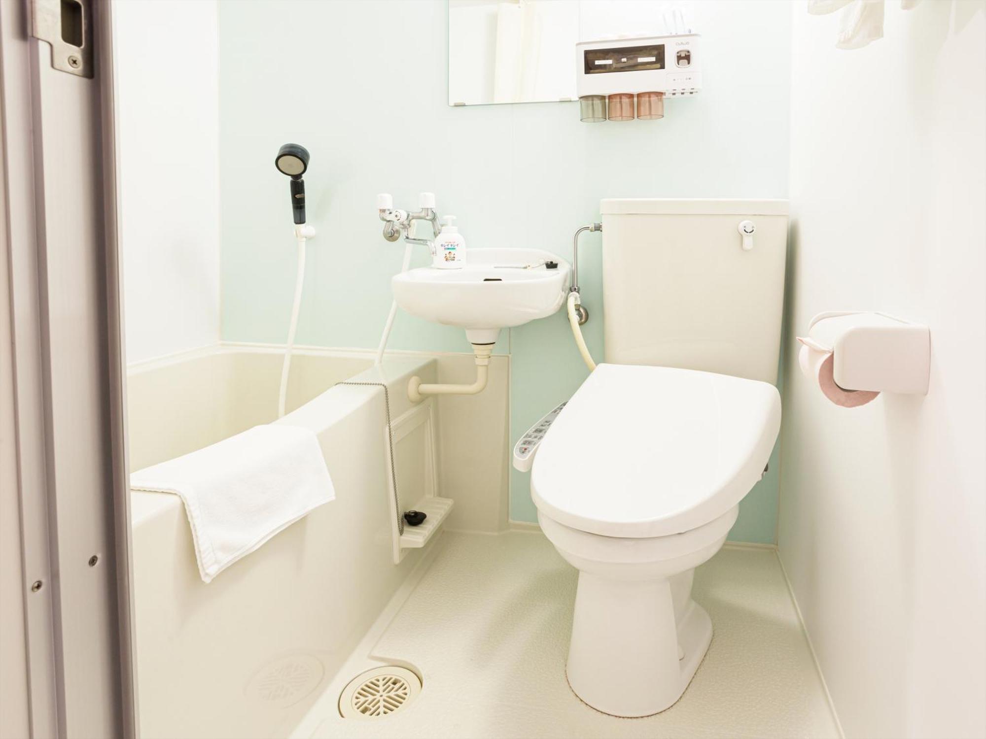 かりゆしコンドミニアムリゾート那覇スカイリビングホテル旭橋駅前 Naha Room photo