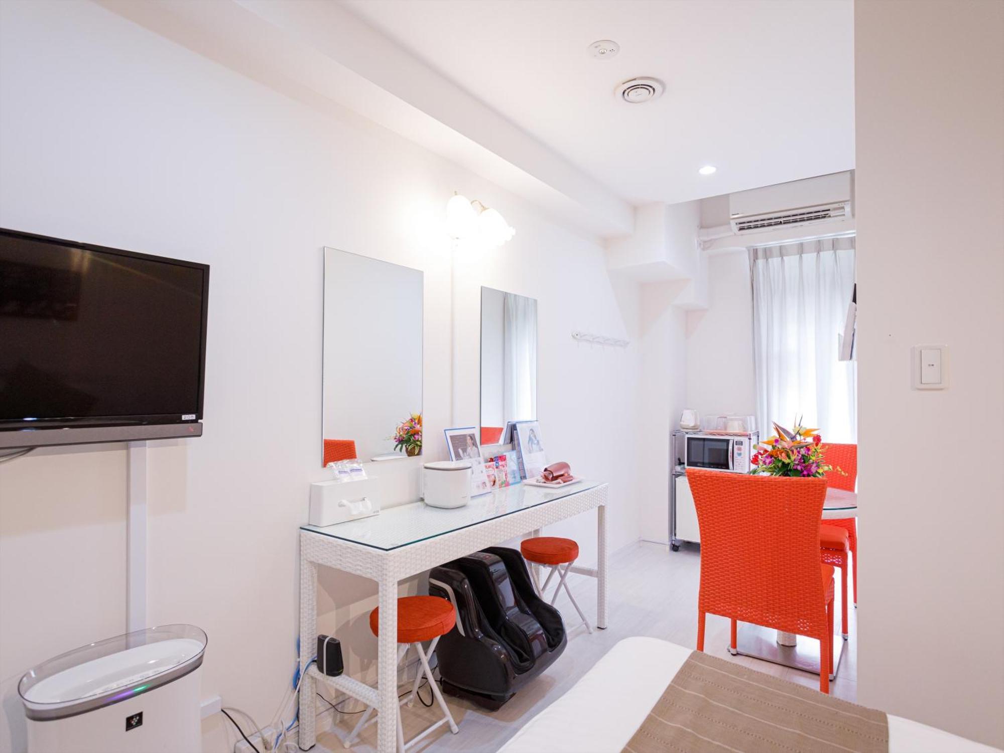 かりゆしコンドミニアムリゾート那覇スカイリビングホテル旭橋駅前 Naha Room photo